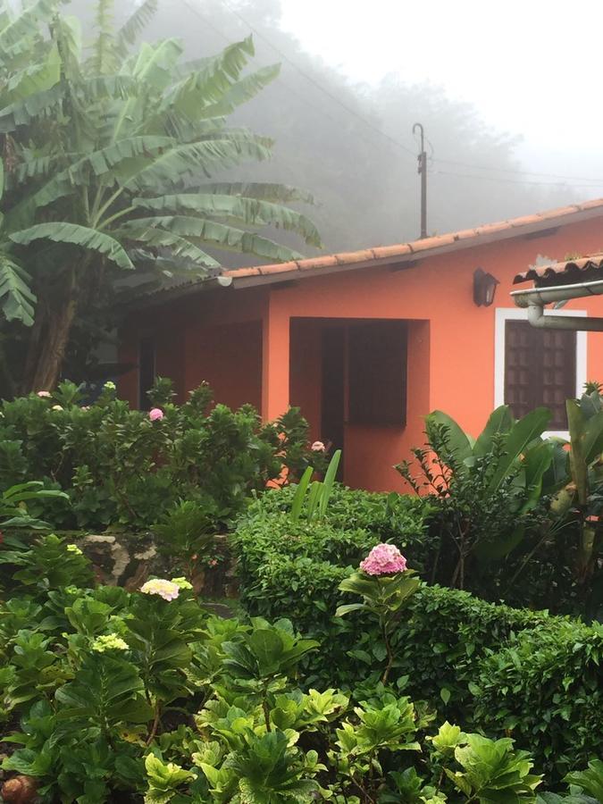 Hôtel Chale Das Montanhas à Fortaleza  Extérieur photo