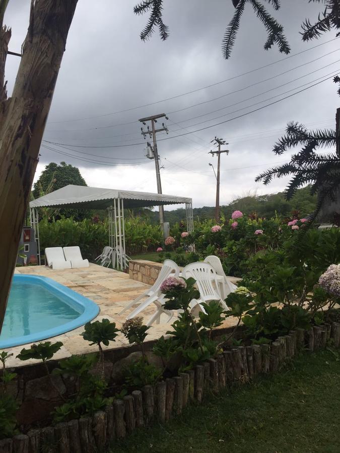 Hôtel Chale Das Montanhas à Fortaleza  Extérieur photo